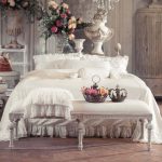 Покрывало-чехол с двумя декоративными наволочками TIEPOLO  A3100999BI — изображение 2