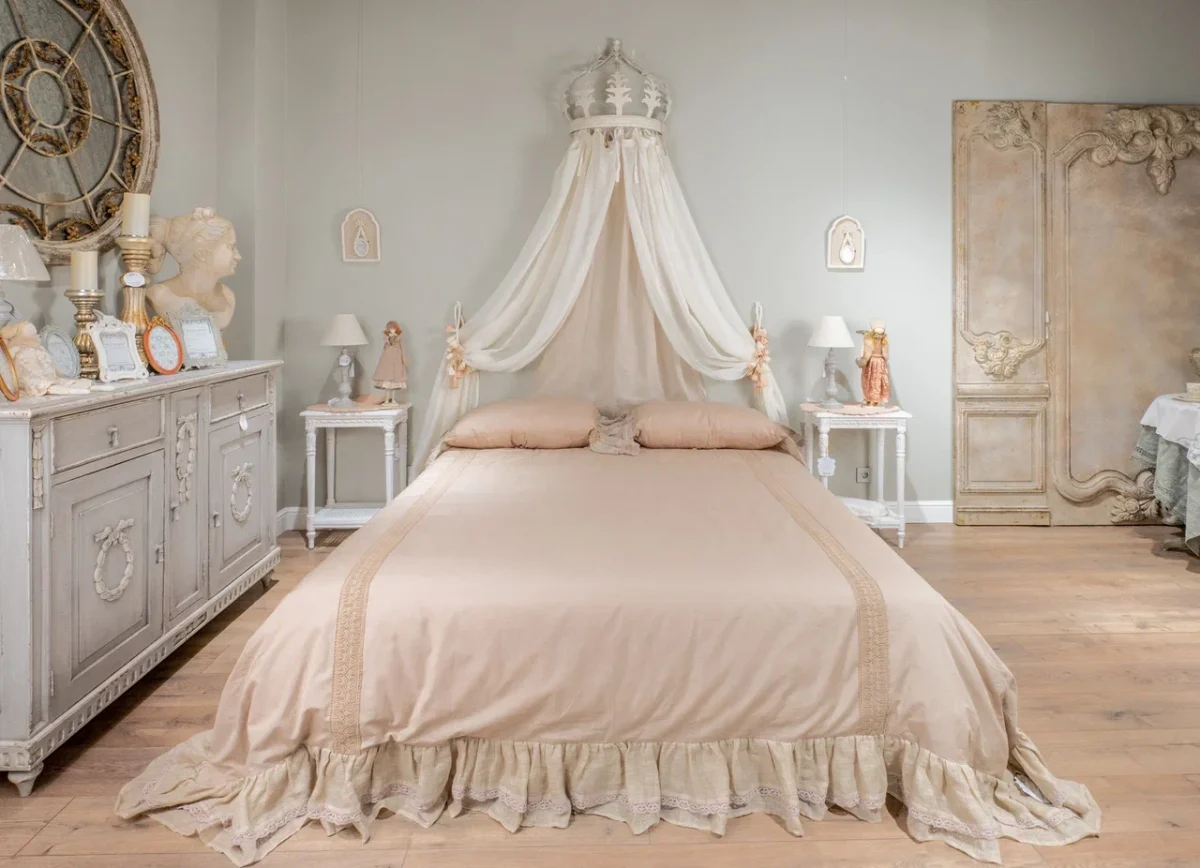 Покрывало-чехол с двумя декоративными наволочками TIEPOLO  A3100999NT — изображение 1