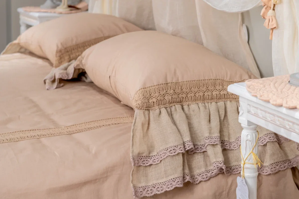 Покрывало-чехол с двумя декоративными наволочками TIEPOLO  A3100999NT — изображение 6