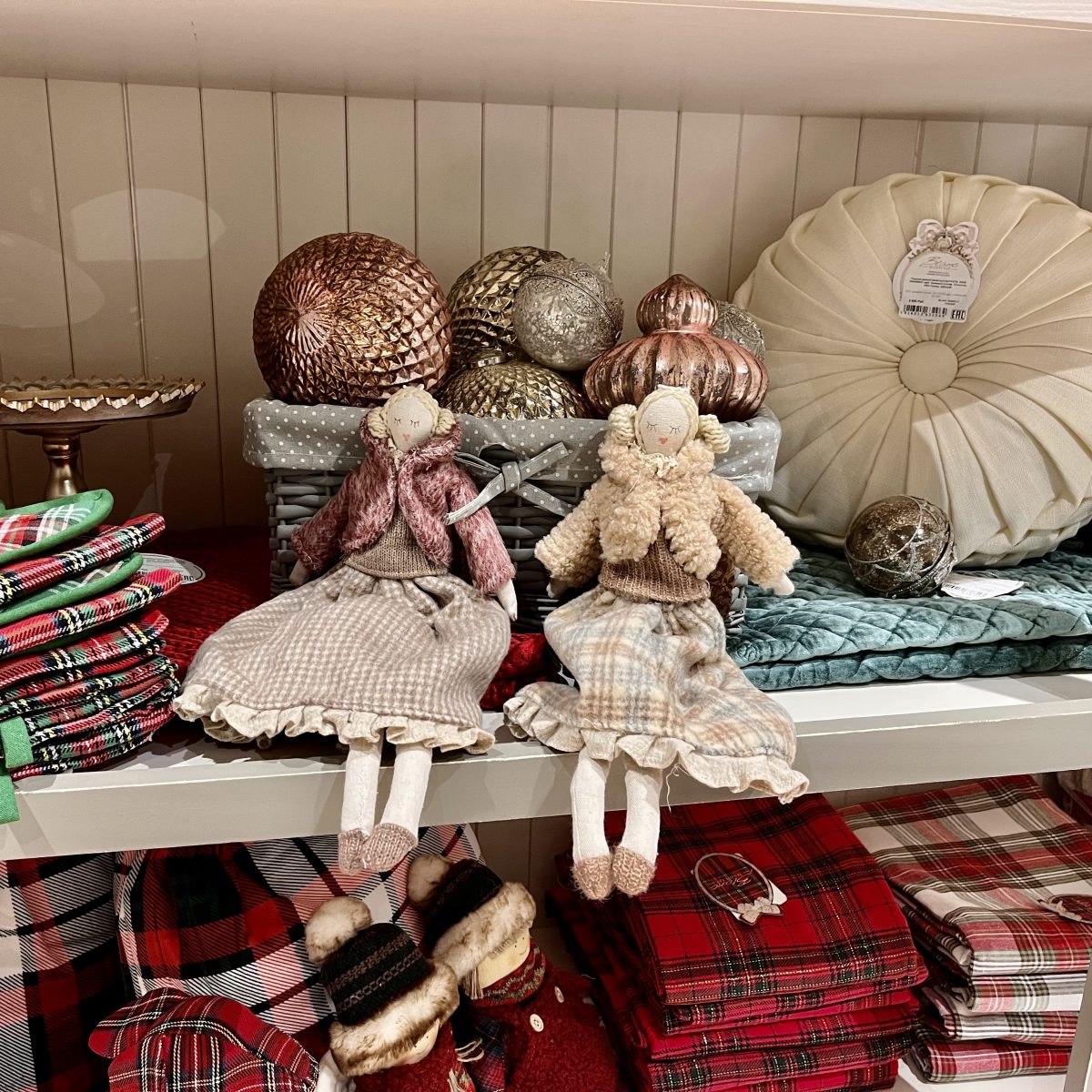 Кукла декоративная ELSA COLLECTION A31174RX — изображение 3