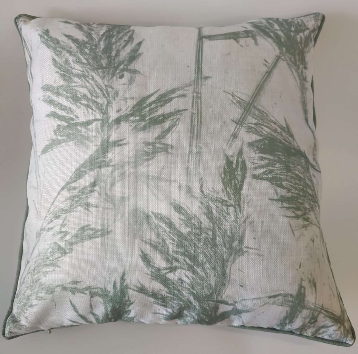 Подушка декоративная GOBELIN ROSES A34746A — изображение 1