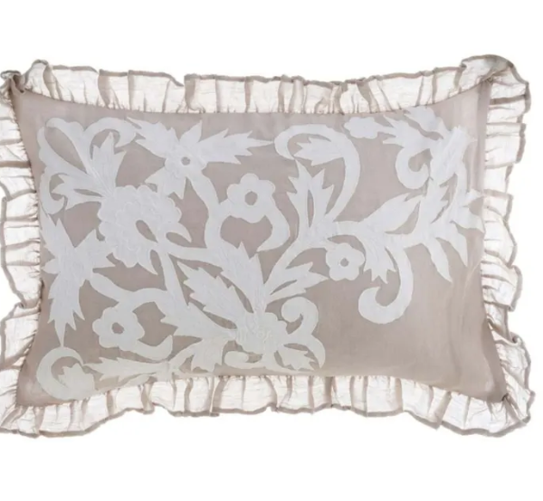 Подушка декоративная с вышивкой PROVENZIALE A36577