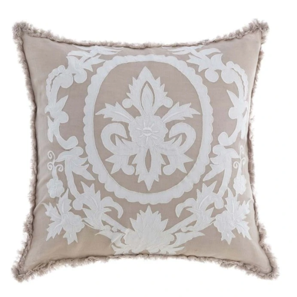 Подушка декоративная с вышивкой PROVENZIALE A36578