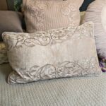 Подушка декоративная с вышивкой GRAN PARADISO A30983